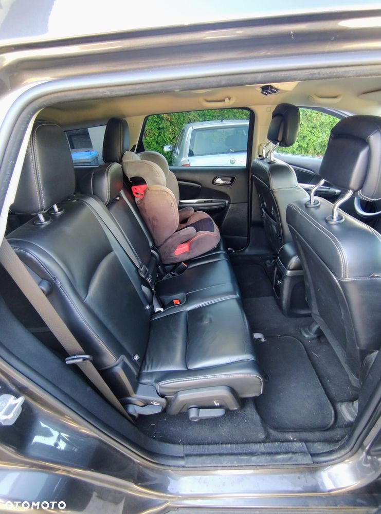 Fiat Freemont 2.0 Multijet 16V DPF Automatik Allrad Lounge - 9