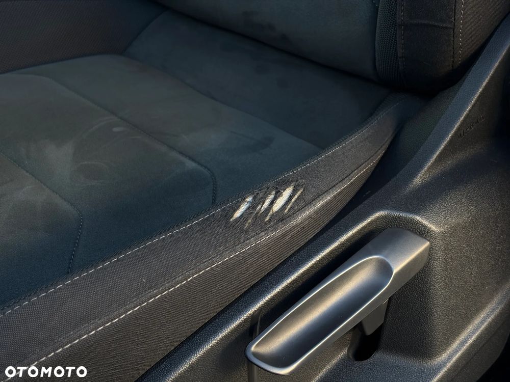Volkswagen Tiguan - 30