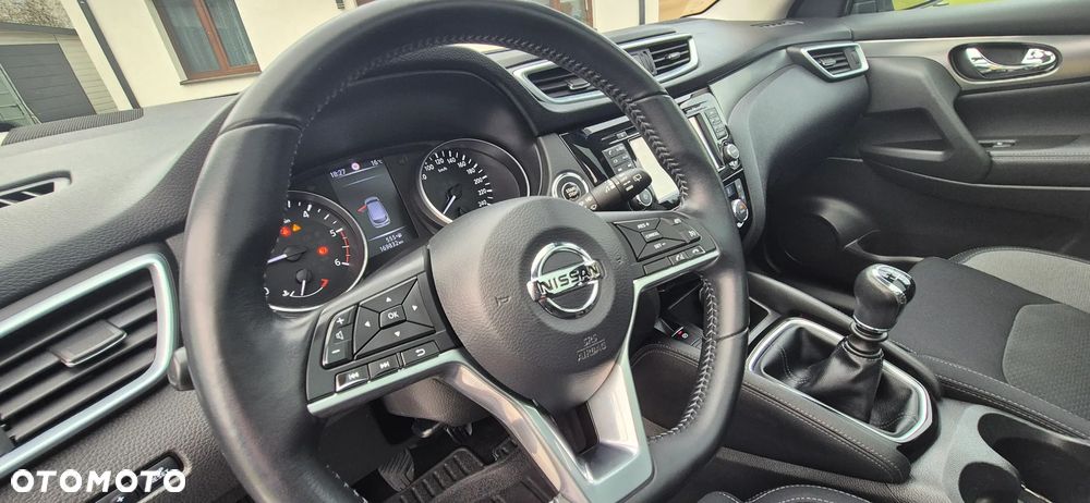 Nissan Qashqai - 13