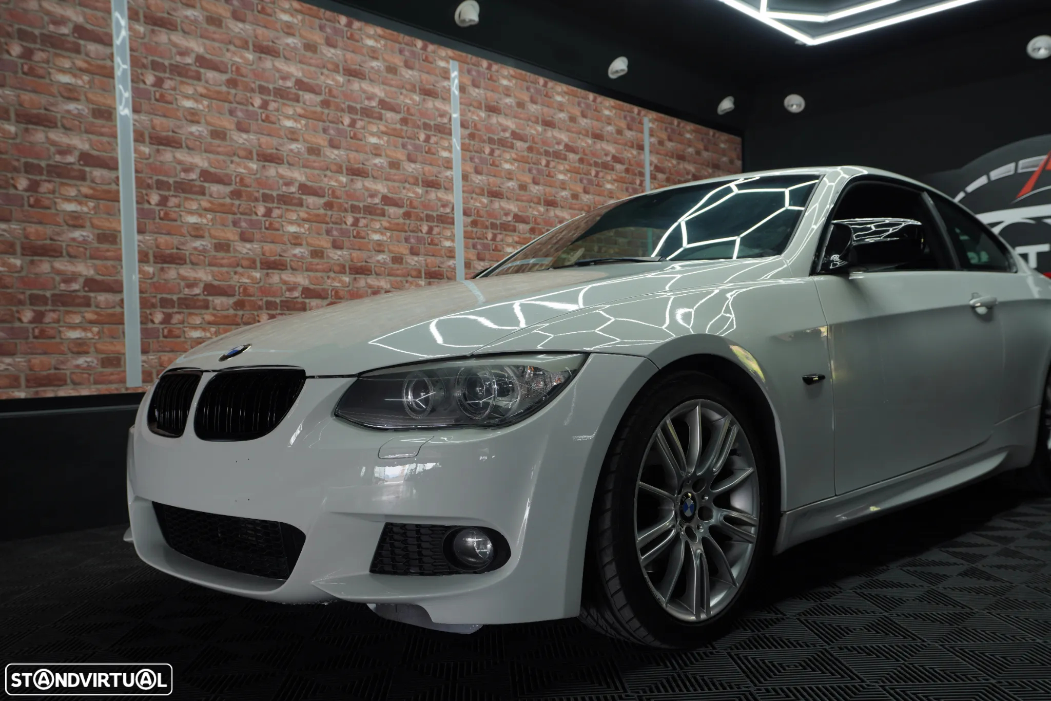 BMW 320 d Coupe Edição M Auto - 2