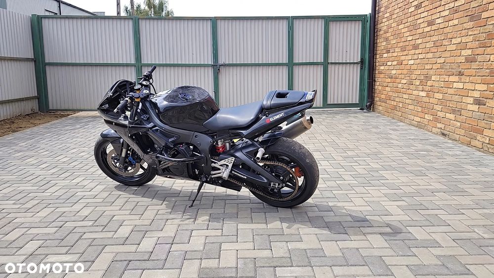 Yamaha R6 - 5