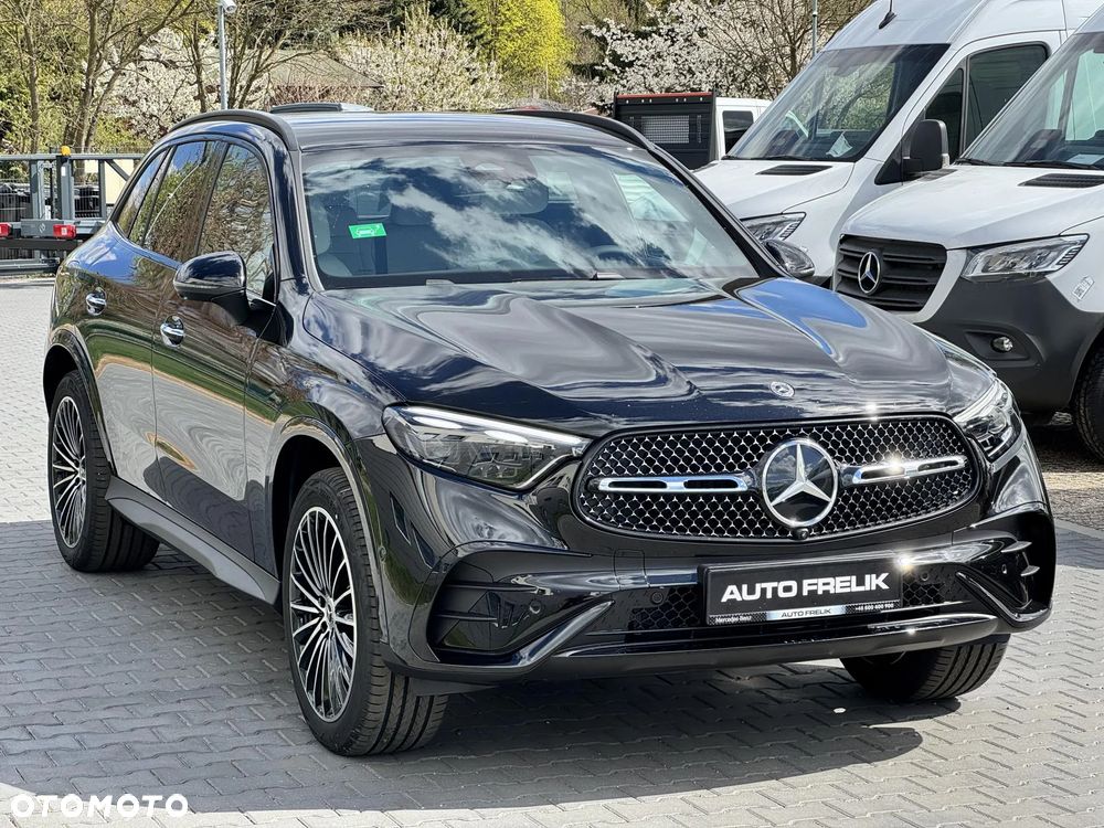 Mercedes-Benz GLC 300 e PHEV 4-Matic AMG Line - 6