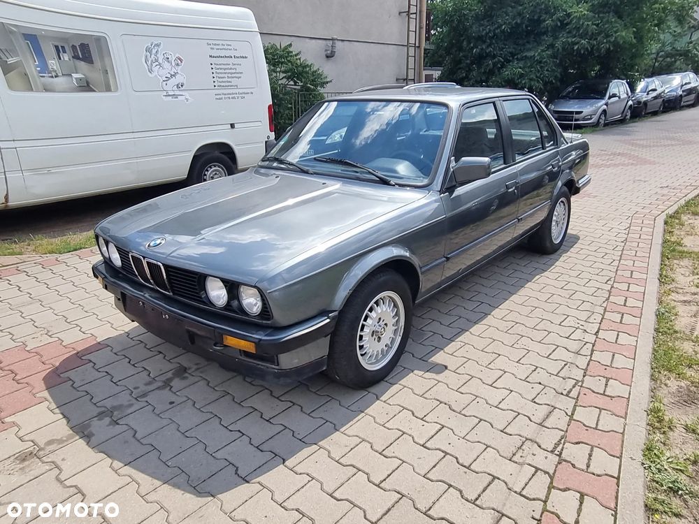 BMW Seria 3 - 1