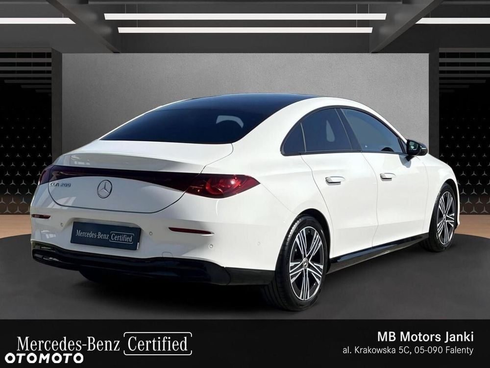 Mercedes-Benz CLA - 6