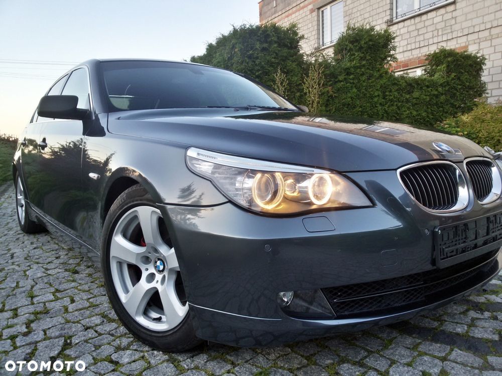 BMW Seria 5 525i Edition Sport - 2