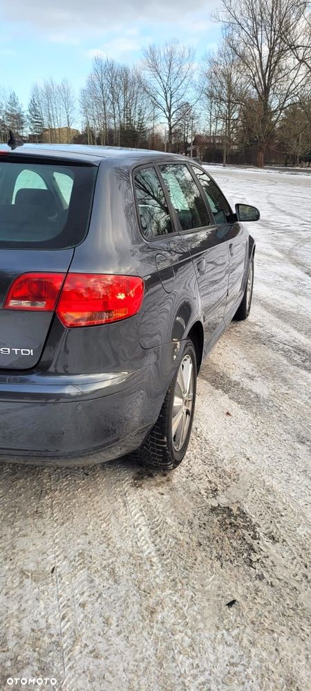 Audi A3 Sportback - 19