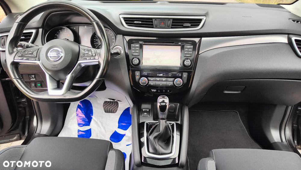Nissan Qashqai 1.2 DIG-T Xtronic TEKNA+ - 7