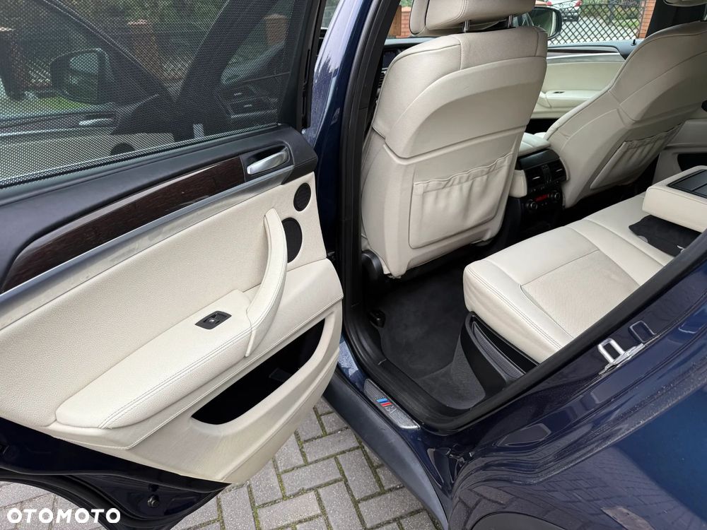 BMW X6 M50d - 31