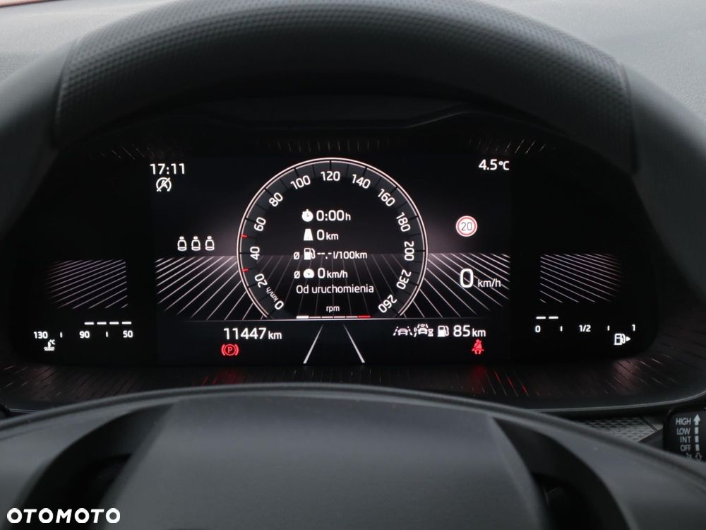 Skoda Kamiq 1.0 TSI Essence - 11