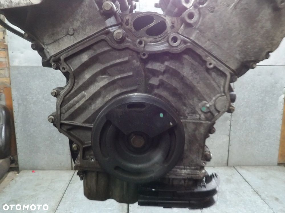 JEEP GRAND CHEROKEE WK2 3.0 CRD SILNIK VM44D - 3