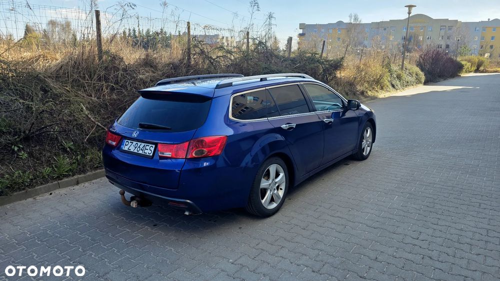 Honda Accord 2.2d Executive Nav - 1