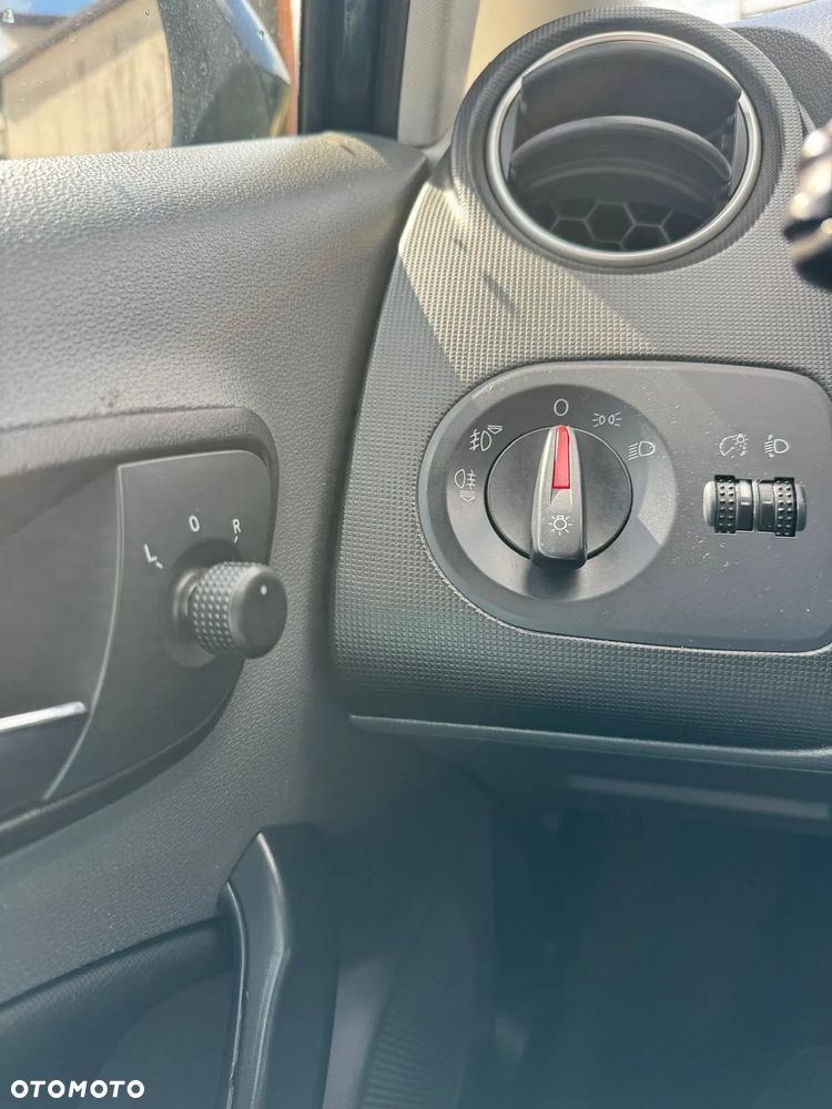 Seat Ibiza SC 1.4 16V Style - 16