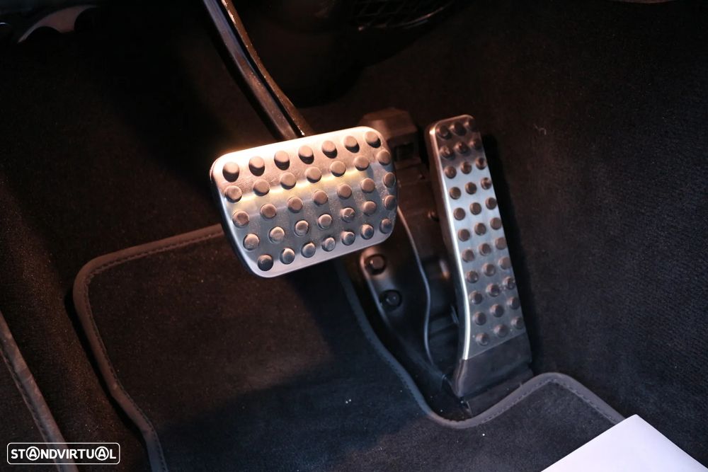 Mercedes-Benz GLC 300 de 4Matic 9G-TRONIC AMG Line - 33