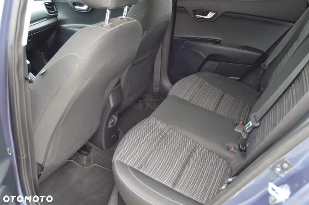 Kia Stonic 1.0 T-GDI 100 OPF Spirit - 30