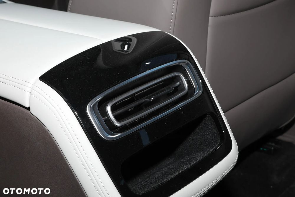 Omoda 9 1.5 Super Hybrid Exclusive AWD - 17