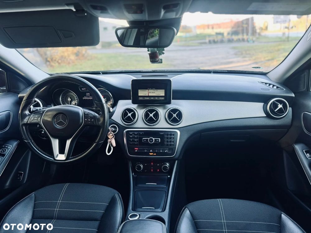 Mercedes-Benz GLA 220 CDI 7G-DCT AMG Line - 7