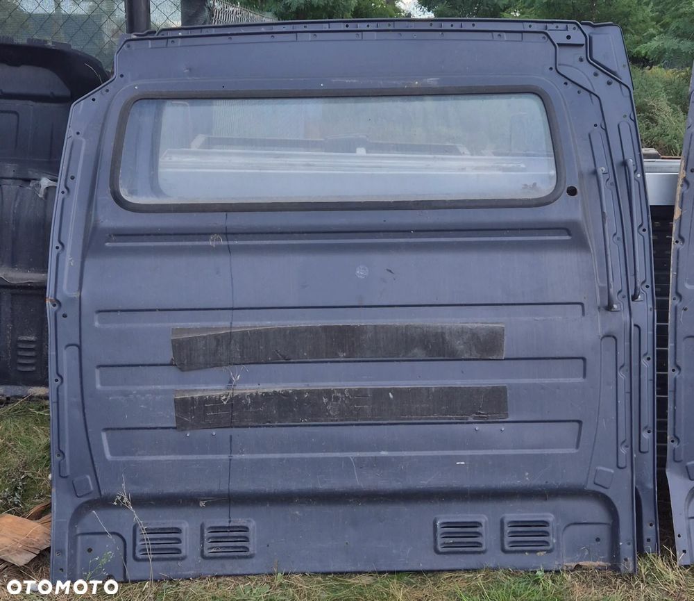 Ściana Grodziowa Z Szybą Oknem Mercedes Sprinter 906 Volkswagen Crafter