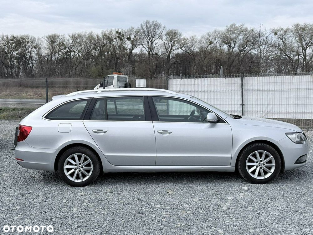 Skoda Superb 1.6 TDI Business - 10