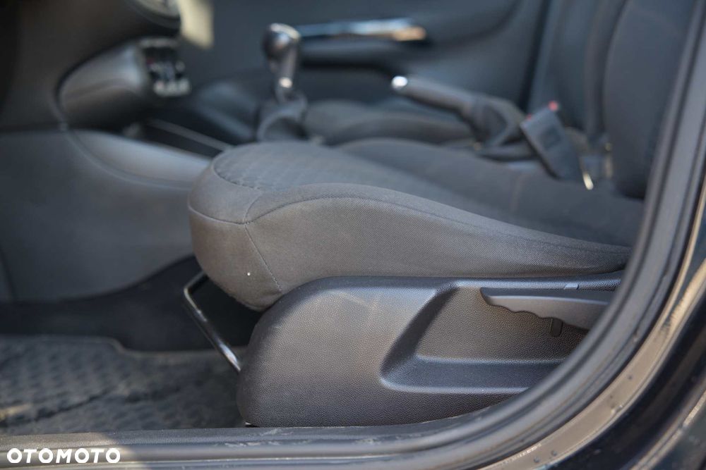 Opel Corsa 1.4 Enjoy - 14