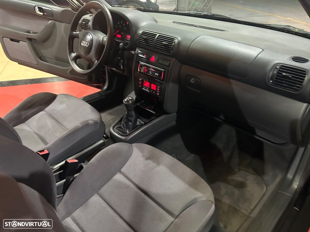 Audi A3 1.6 EC - 21
