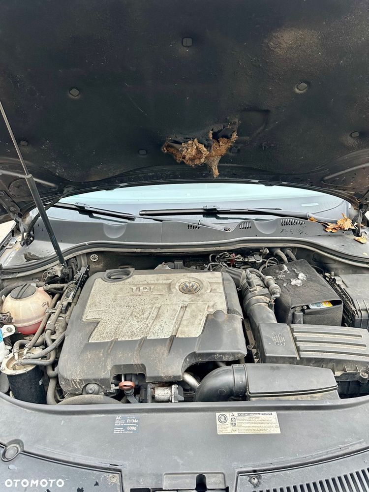 Volkswagen Passat 2.0 TDI DPF Highline DSG - 11