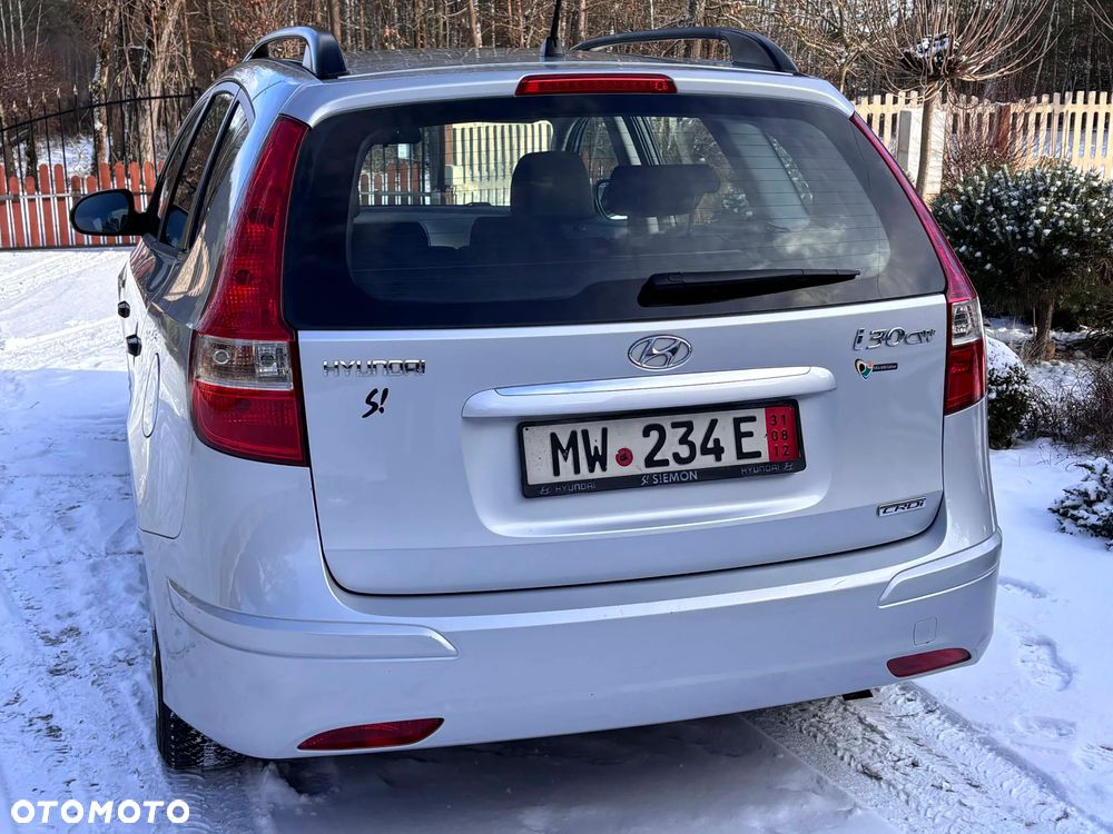 Hyundai i30 1.6 CRDi FIFA WM Edition - 5