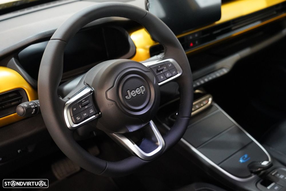 Jeep Avenger 54 kWh Summit - 8