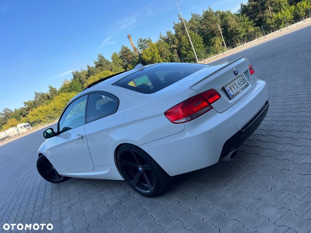 BMW Seria 3 320d Coupe - 5