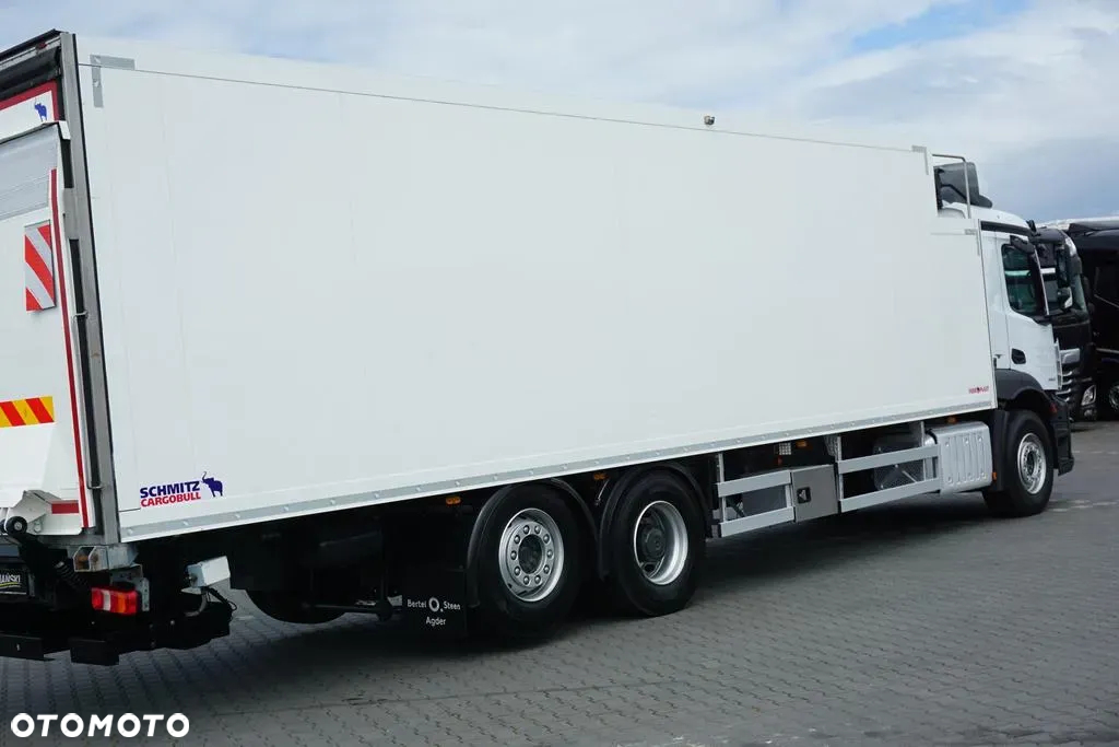 Mercedes-Benz ANTOS / 2535 / EURO 6 / CHŁODNIA + WINDA / 23 PALETY / OŚ SKRĘTNA - 33