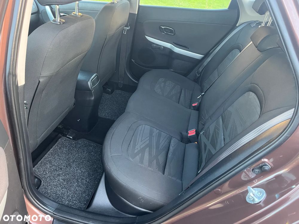 Kia Ceed - 18