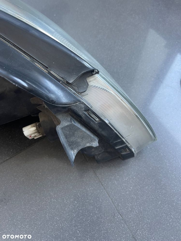 HYUNDAI GETZ LIFT LAMPA PRZEDNIA LEWA EUROPA - 3