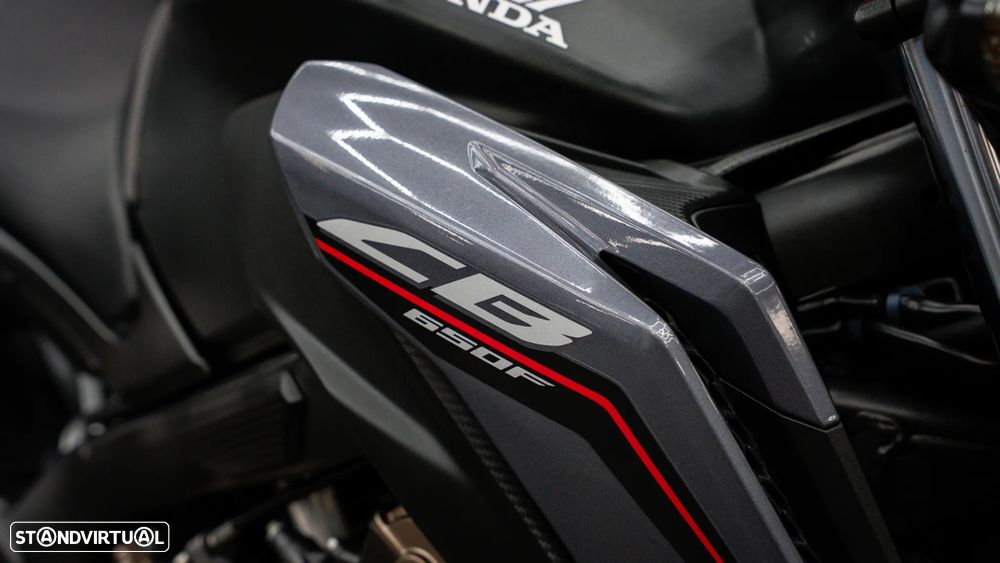 Honda CB 650F - 11