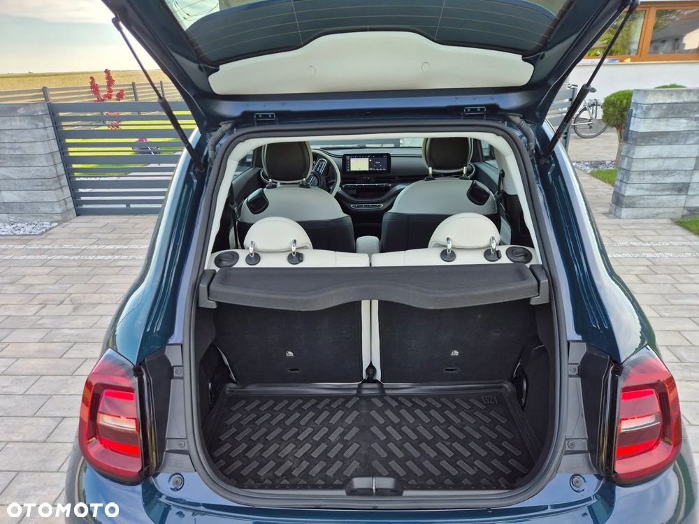 Fiat 500e La Prima - 20