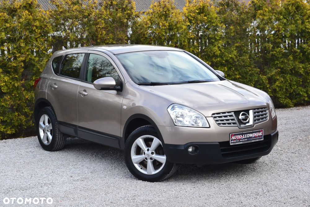 Nissan Qashqai 1.6 Visia - 8
