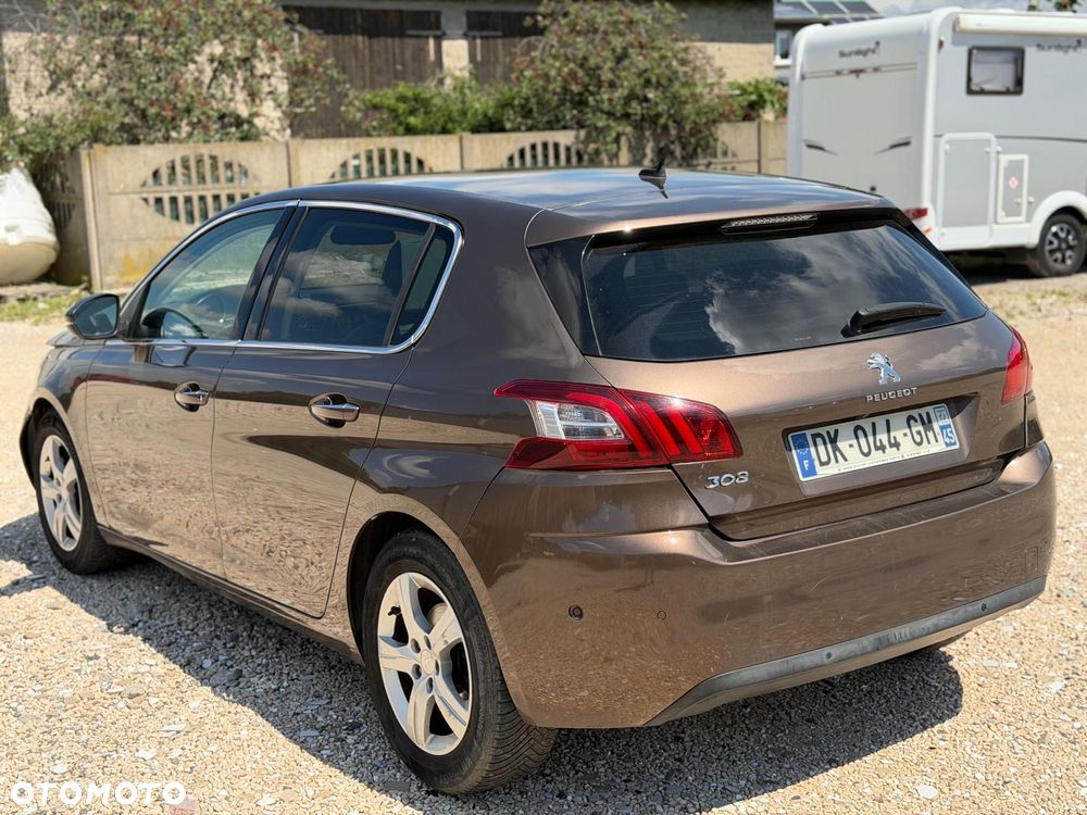 Peugeot 308 - 7