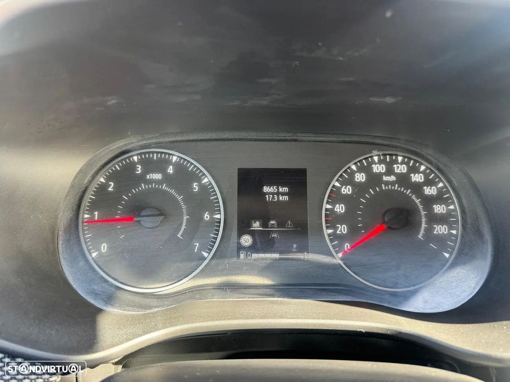 Dacia Sandero 1.0 TCe Essential - 27