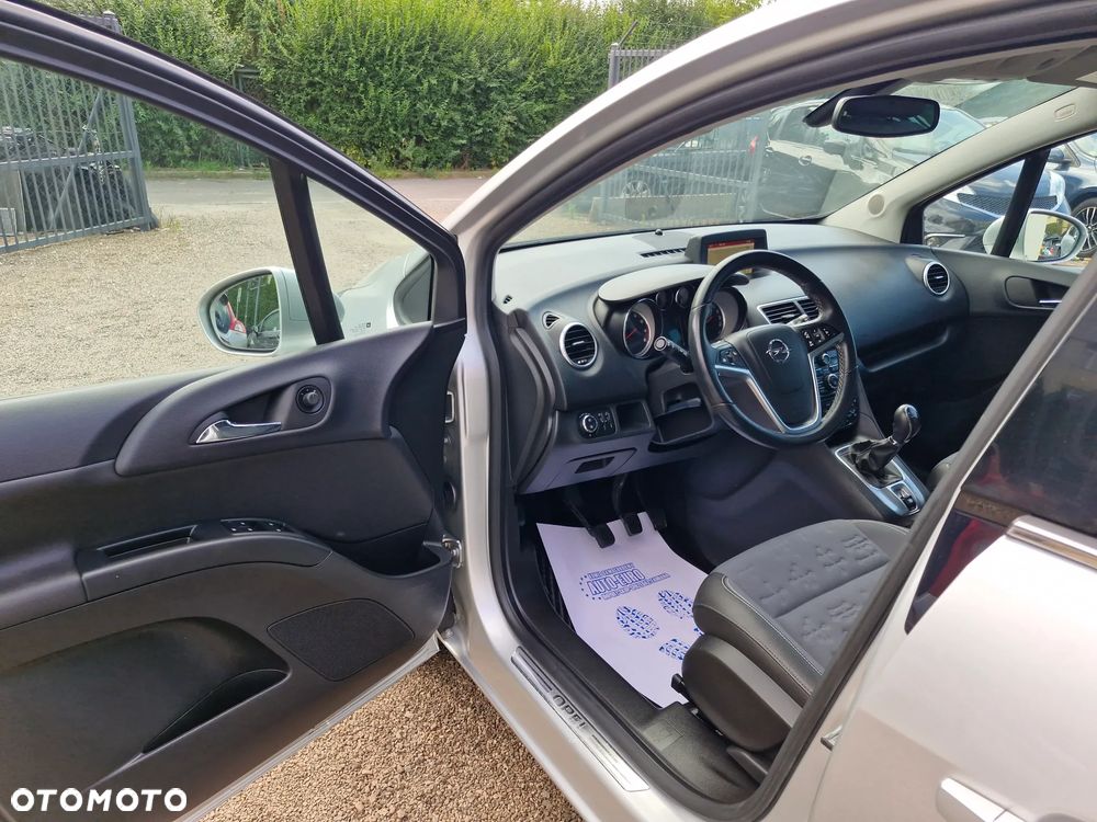 Opel Meriva 1.4 T Cosmo - 12