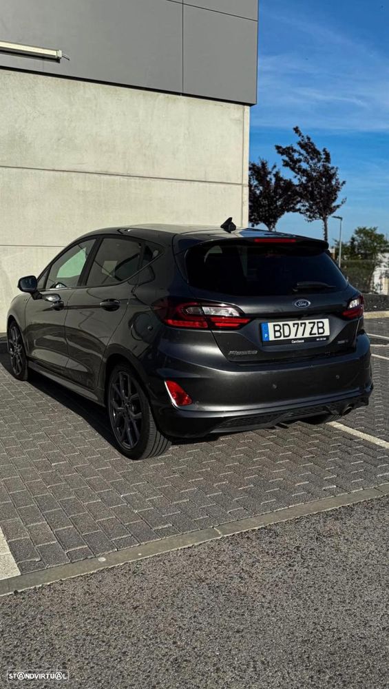 Ford Fiesta - 7