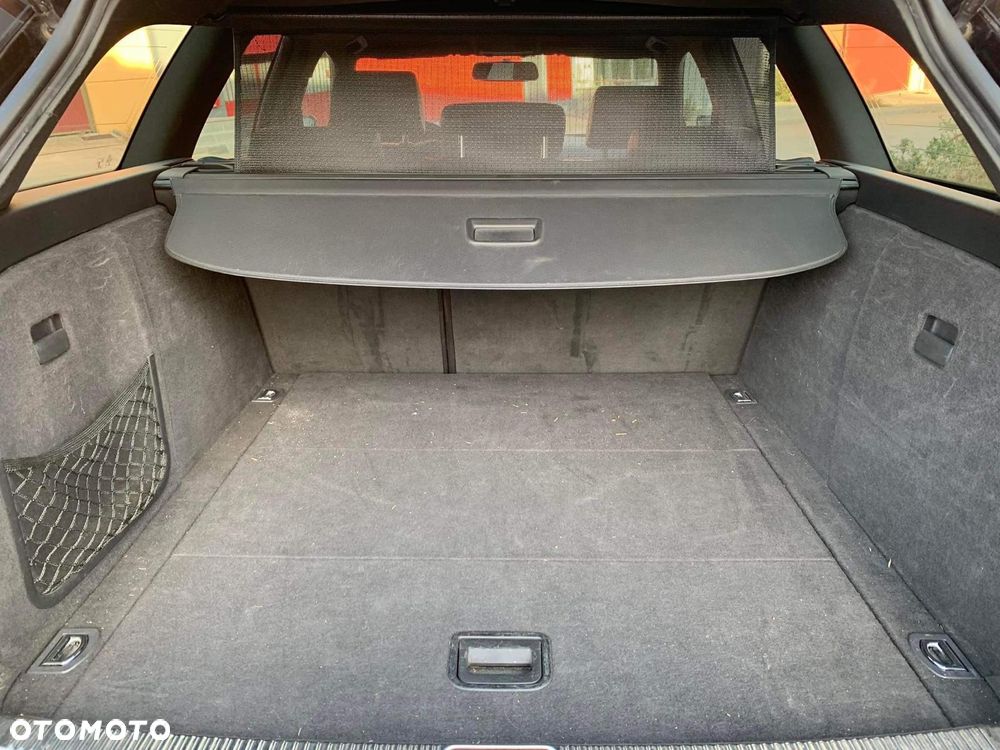 Audi A4 Avant 2.0 TDI - 11