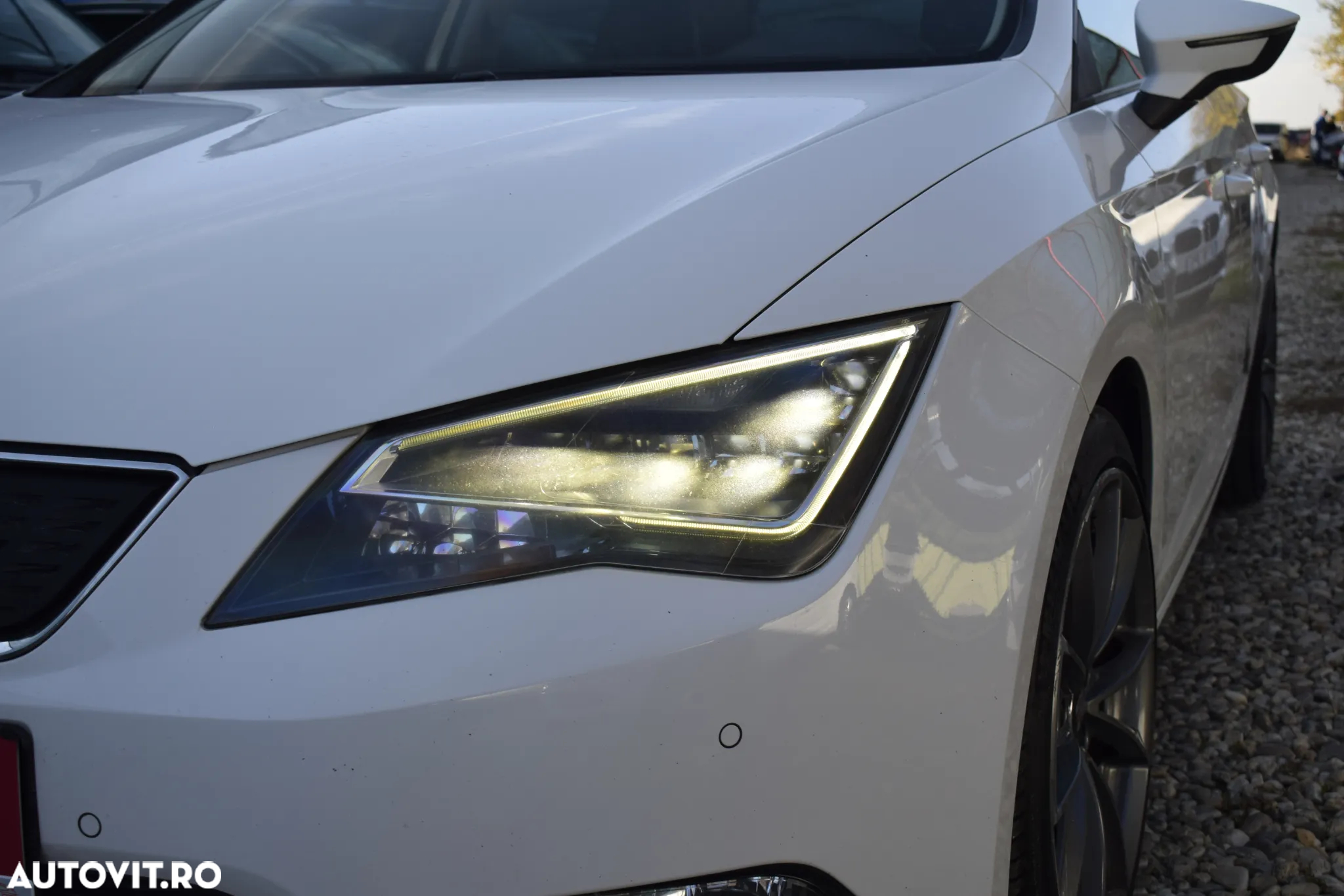 Seat Leon 1.6 TDI Start&Stop CONNECT - 7