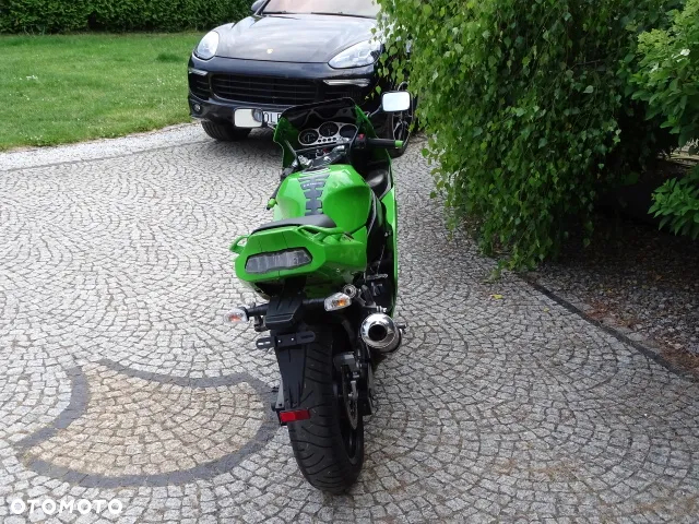 Kawasaki ZX - 17