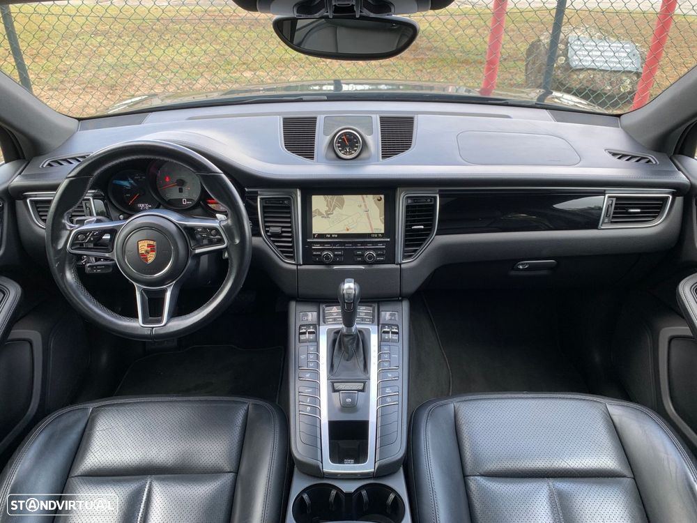 Porsche Macan S - 15
