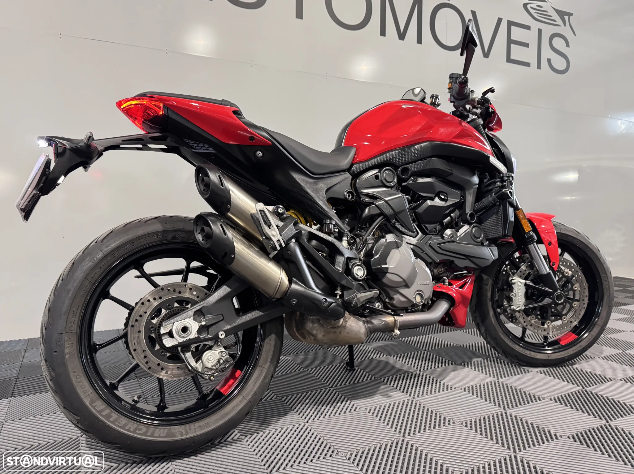Ducati Monster 937 - 46