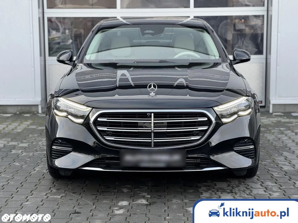 Mercedes-Benz Klasa E 220 d mHEV 4-Matic Exclusive 9G-Tronic - 4
