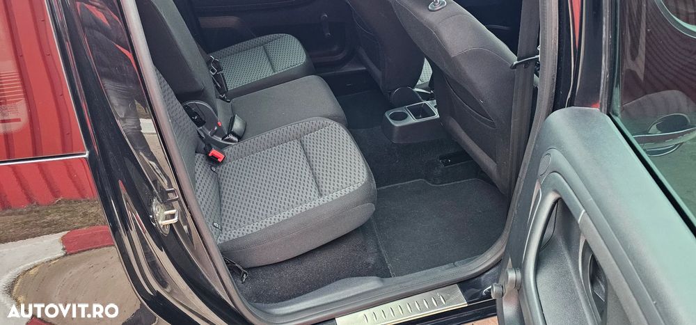 Skoda Roomster - 10