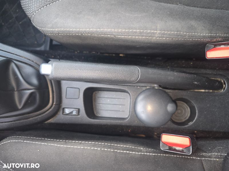 Renault Clio - 19
