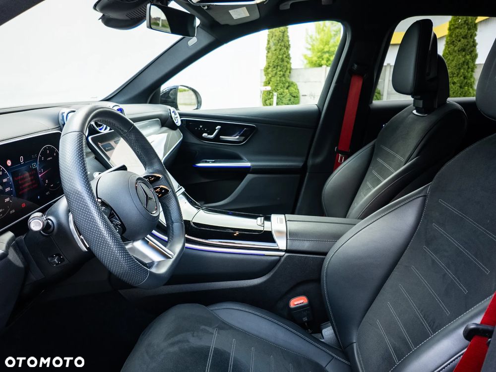 Mercedes-Benz GLC 220 d mHEV 4-Matic AMG Line - 16