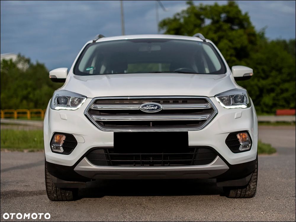 Ford Kuga - 2