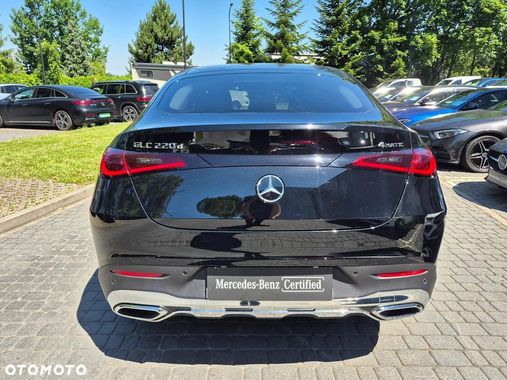 Mercedes-Benz GLC - 11