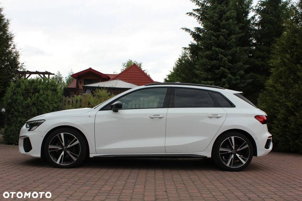 Audi A3 Sportback 35 TDI S tronic S line - 4